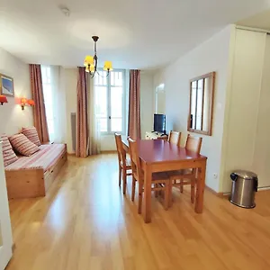 Evasion, T3, Centre Luchon, Wifi, Casier A Skis, Ascenseur, 6 Personnes Apartamento